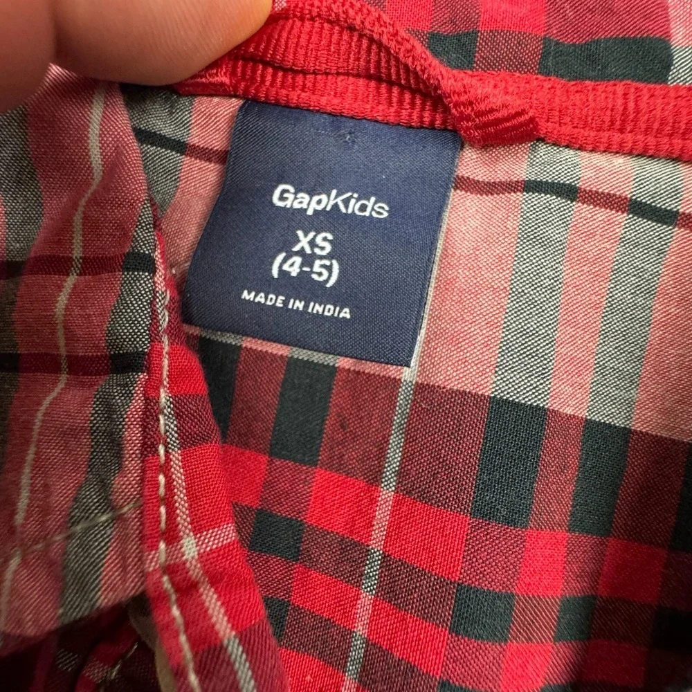 Gap Boys 4/5 Red Grey Plaid Button Up Long Sleeve Cotton Casual Shirt Classic